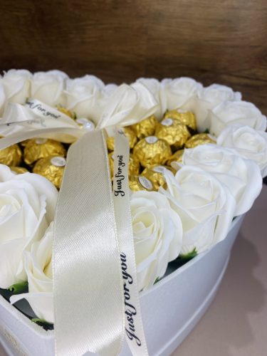 Arany - Fehér Elegancia Box